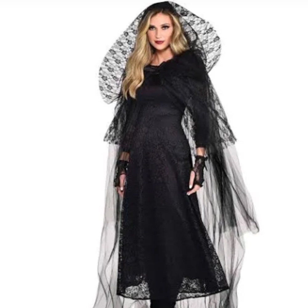 DARK SIDE 🖤BLACK🖤 LACE HOODED COSTUME CAPE ONE SIZE FITS MOST 🌟NWT🌟